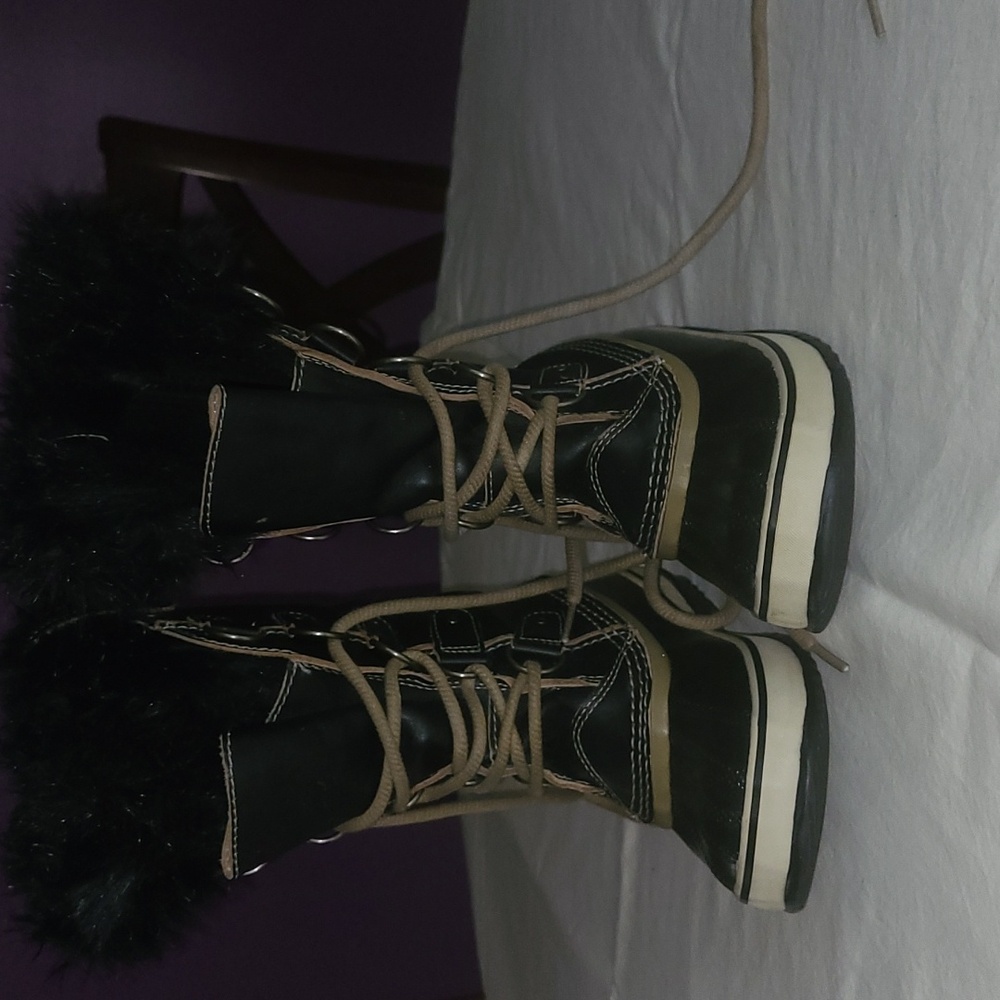 Womens NEW Sorel Joan of Artic Boots SIZE 7 DARK BROWN WITH.BLACK FUR